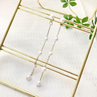 バックキャッチタイプのボールチェーン