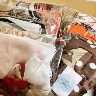 SDGsなヘッドスカーフ再入荷しました。